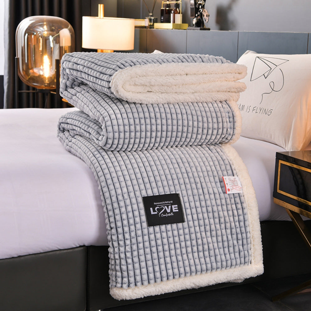 Sherpa-Decke mit Waffelstruktur