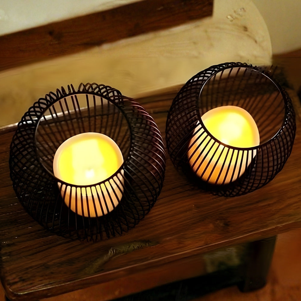 Kerzenhalter aus Eisen, Drahtgestell