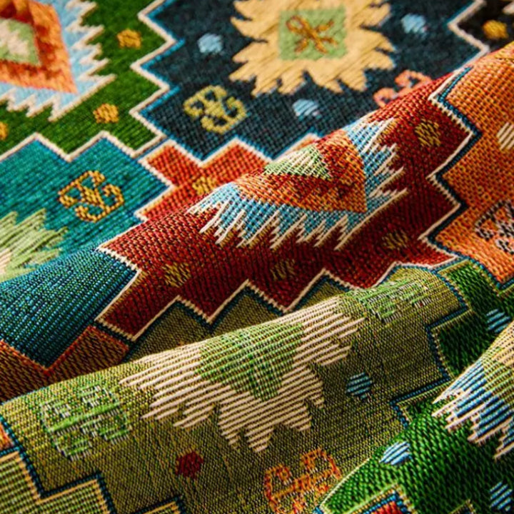 Sofaüberwurf mit Kelim-Muster und Fransen