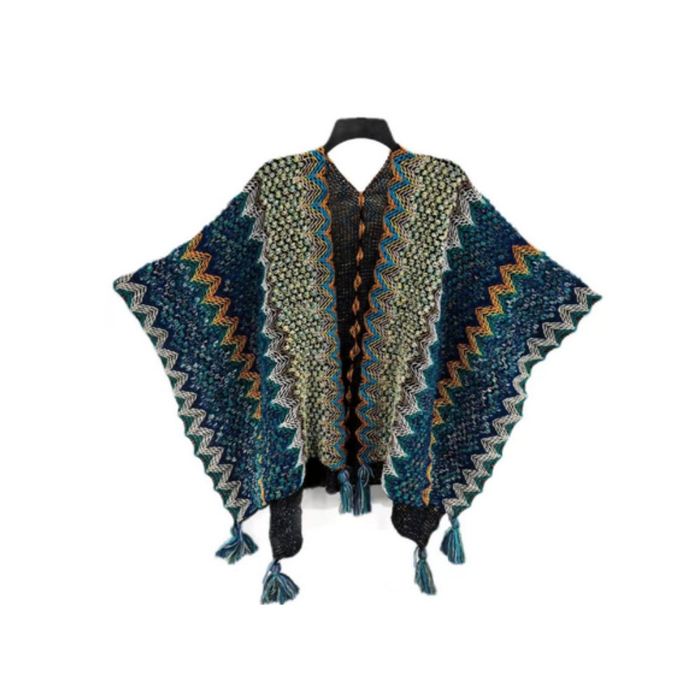 Gestreifter Poncho mit Quasten