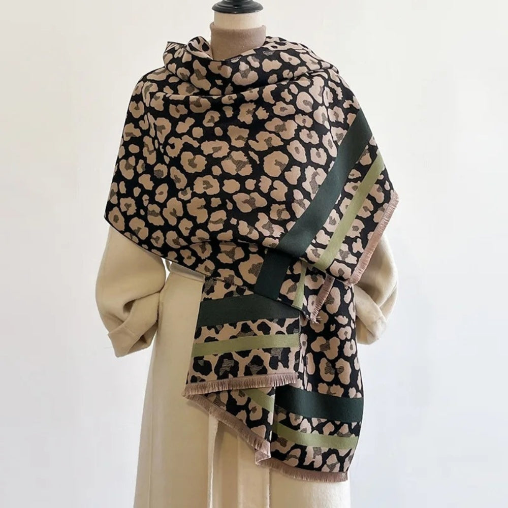 Stola aus Wollmischgewebe mit Muster