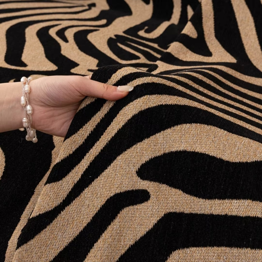 Chenille-Sofadecke mit Zebrageometrie
