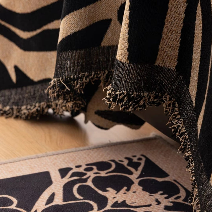 Chenille-Sofadecke mit Zebrageometrie