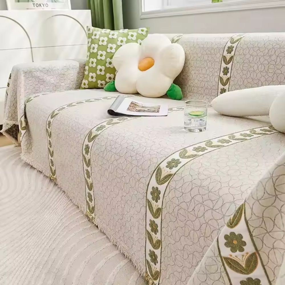 Chenille-Sofaüberwurf mit gewebtem Blattmuster