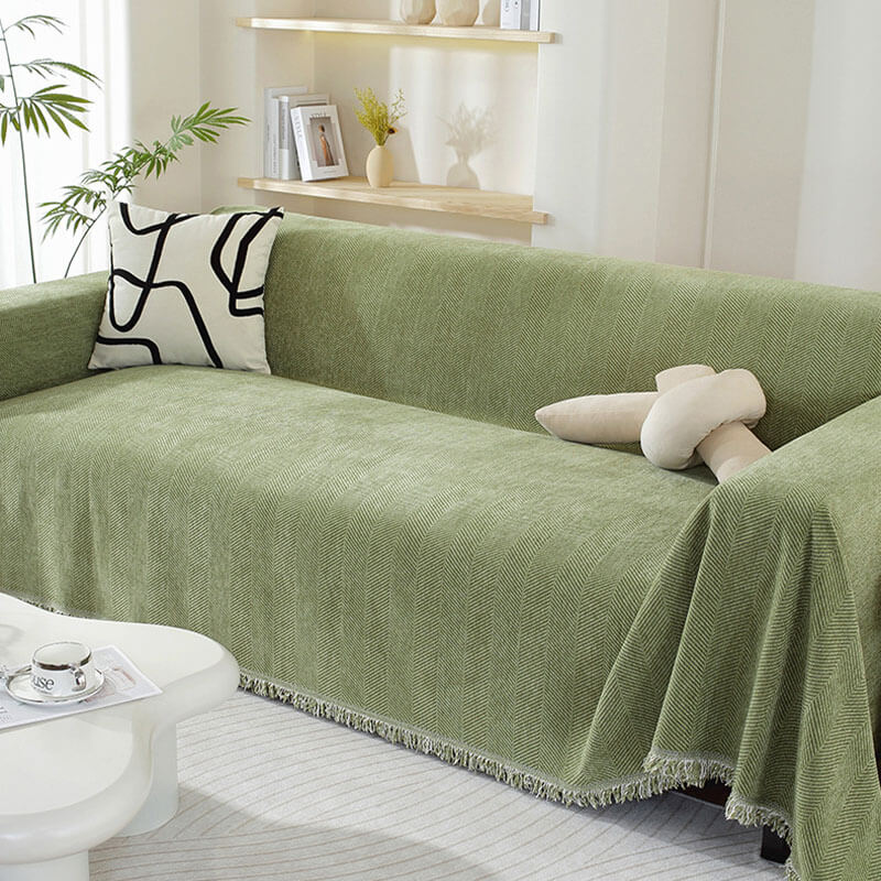 Chenille-Sofaüberwurf mit Fischgrätmuster und Fransen