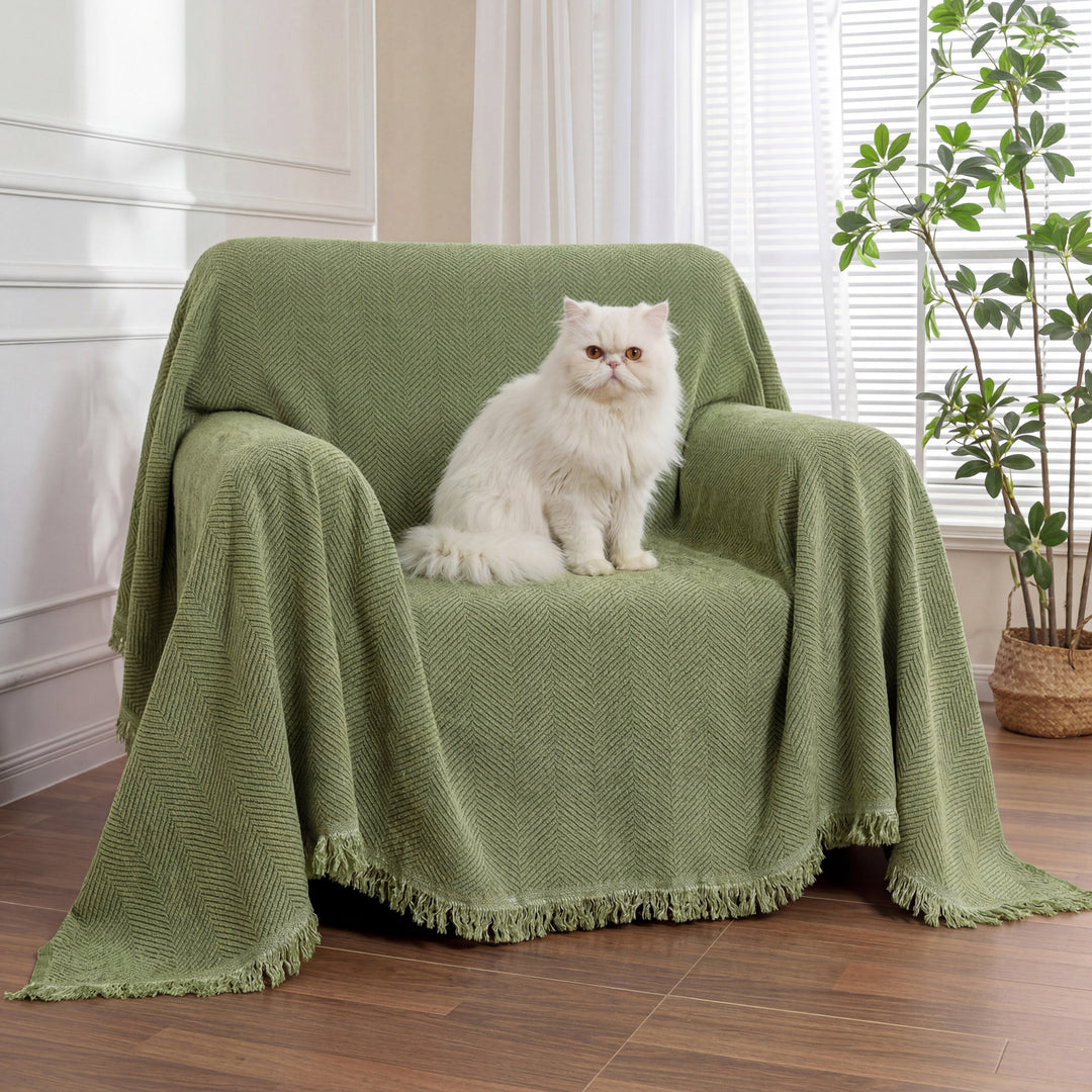 Chenille-Sofaüberwurf mit Fischgrätmuster und Fransen – Grün