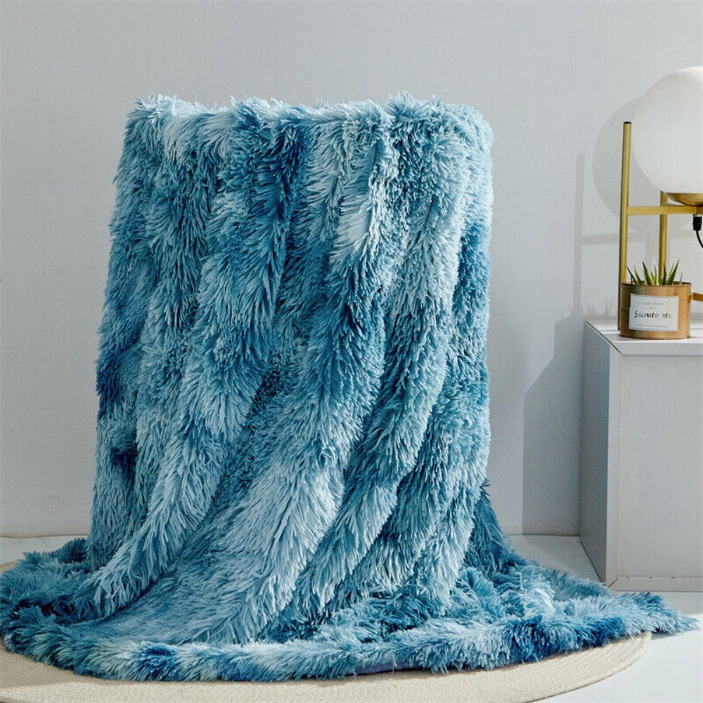 Kuscheldecke aus weichem Kunstfell