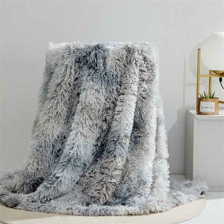 Kuscheldecke aus weichem Kunstfell