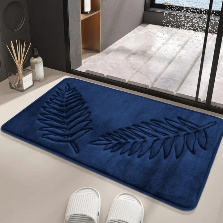 Set aus zwei Badteppichen mit Blattmuster
