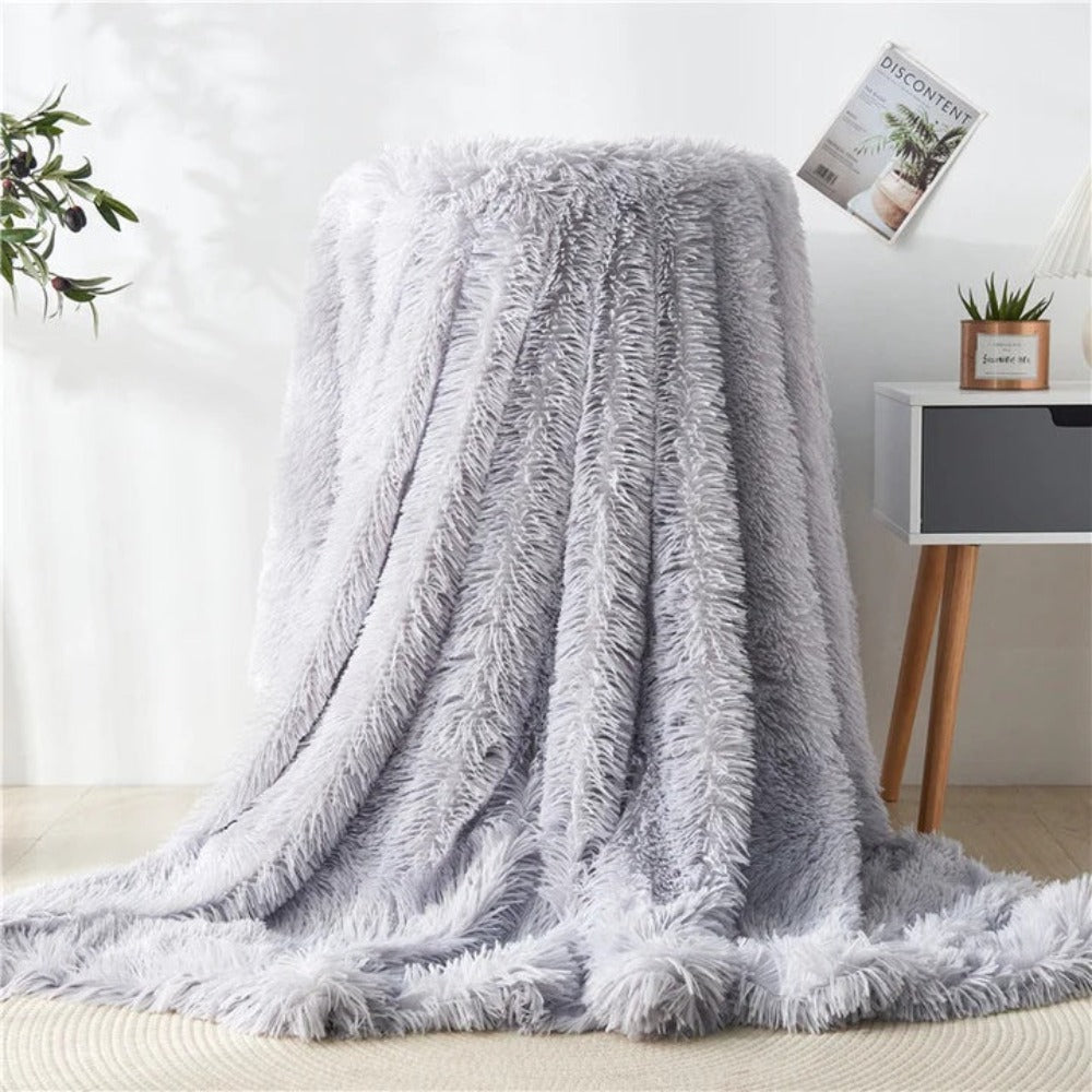 Kuscheldecke aus weichem Kunstfell