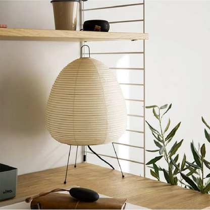 Wabi-Sabi Tischlampe aus Reispapier – Handgefertigte Design Tischleuchte E27 für Wohnzimmer & Schlafzimmer